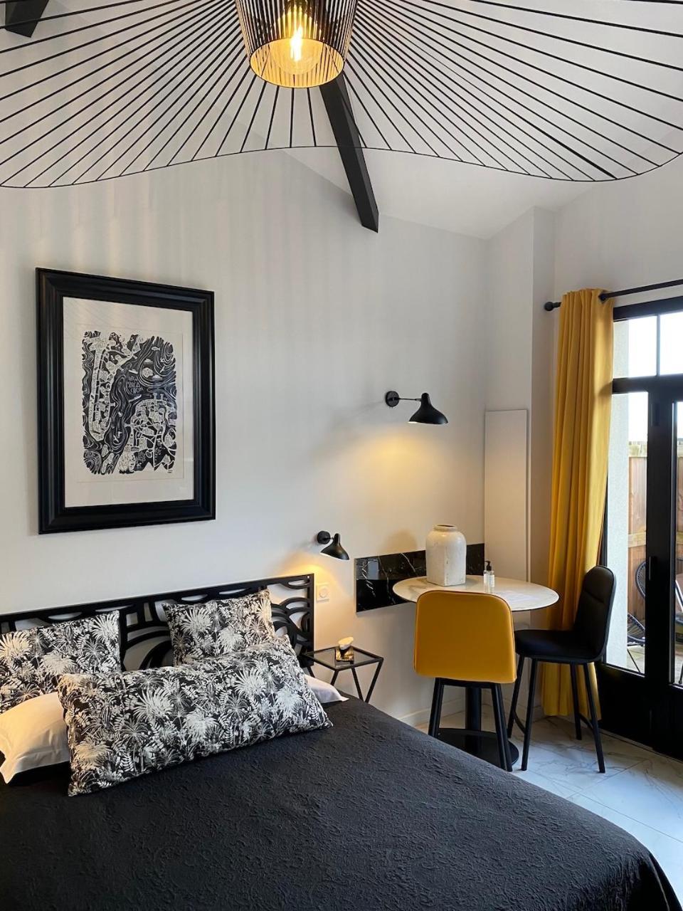 Hotel Particulier - Les Lodges Du Bassin D'Arcachon- Petit-Dejeuner Sur Demande- Prestations Haut De Gamme Gujan-Mestras Eksteriør bilde