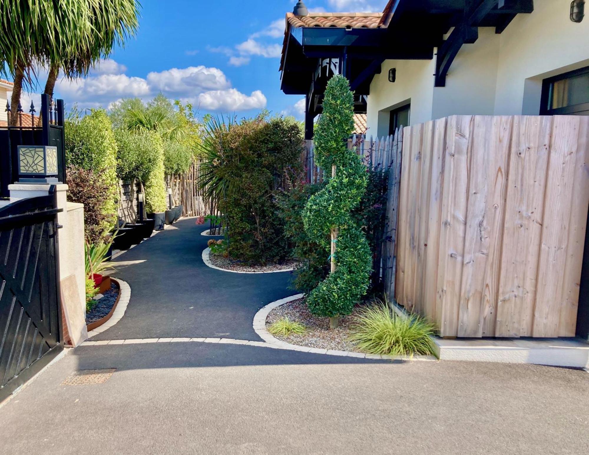 Hotel Particulier - Les Lodges Du Bassin D'Arcachon- Petit-Dejeuner Sur Demande- Prestations Haut De Gamme Gujan-Mestras Eksteriør bilde